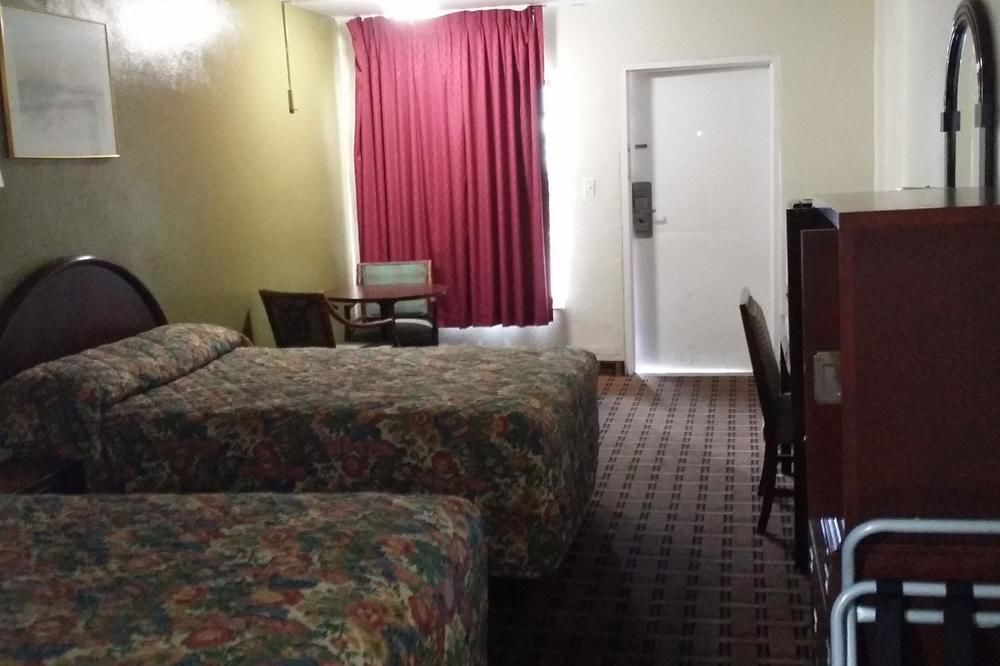 Gulf Way Inn Клируотер Экстерьер фото